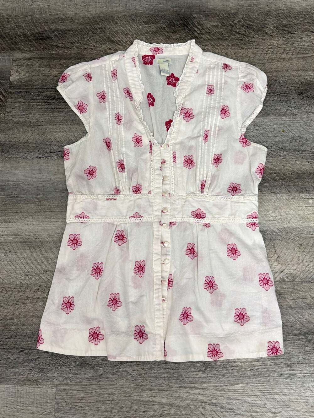 Odille Anthropologie Pink Floral Lace Trim Cap Sleeve Button Up Blouse - Picture 3 of 4